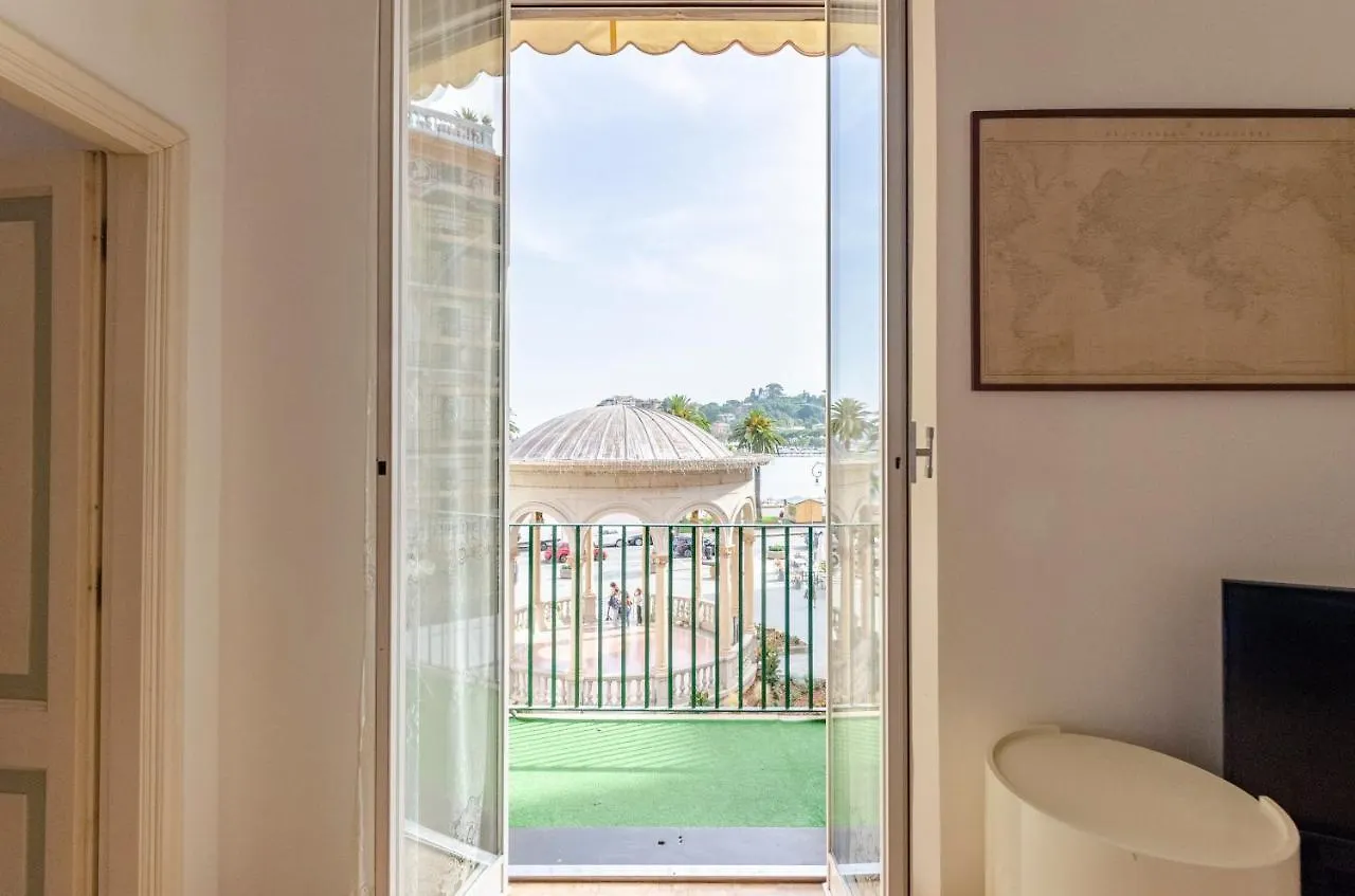 Joivy Kiosk Opera House Apartment Rapallo 0*,