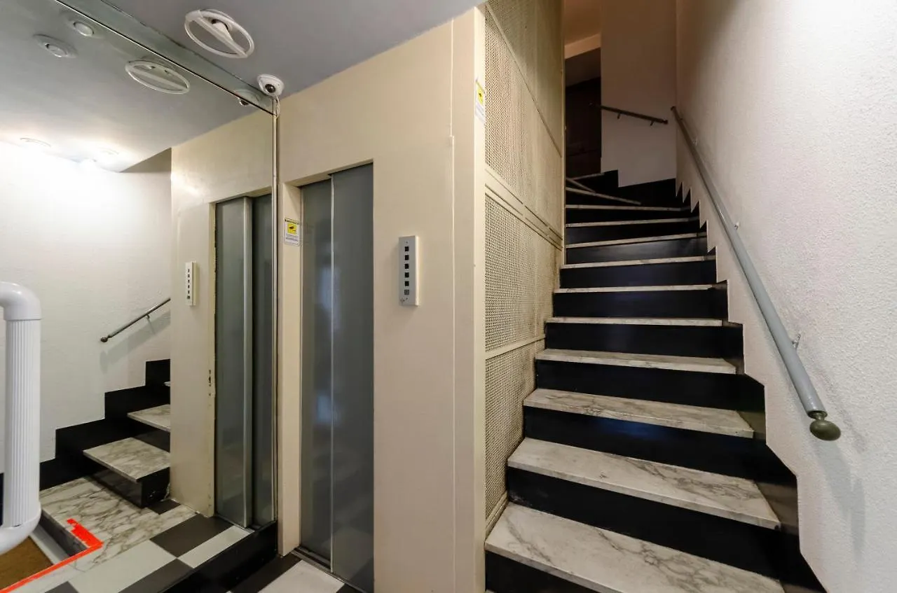 Joivy Kiosk Opera House Apartment Rapallo